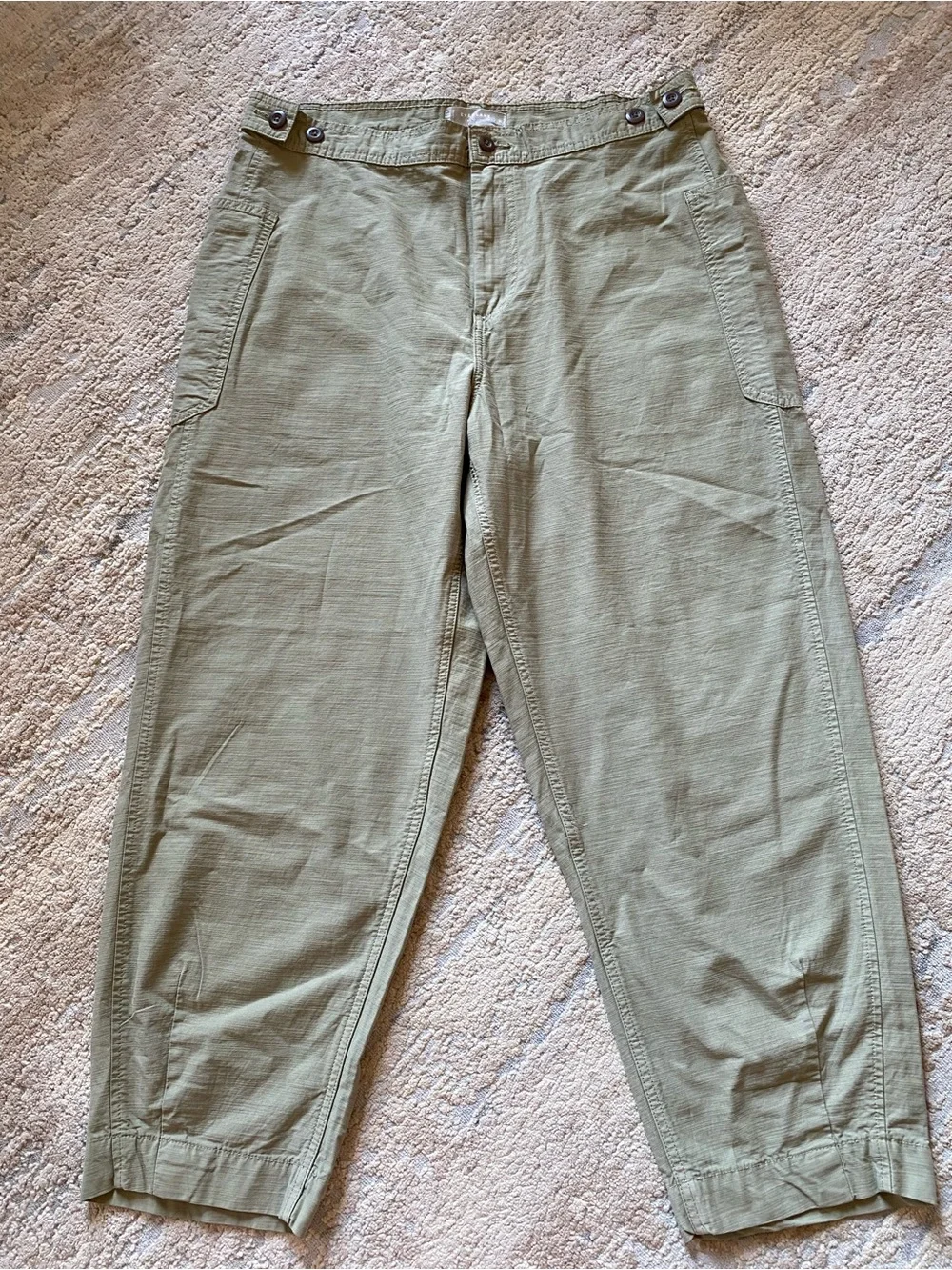 Everlane The Fatigue Barrel Pants Bay Leaf Sage Green Utility Pants Cotton/Linen
